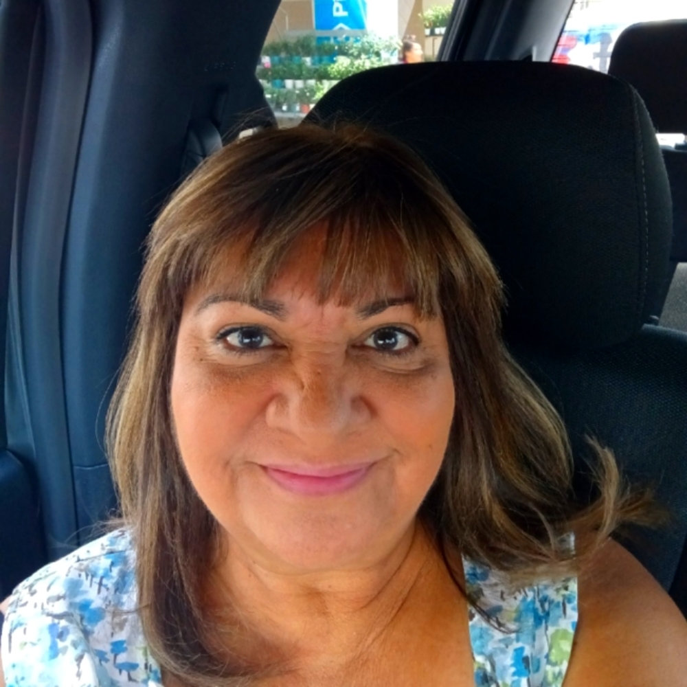 Meet your Posher, Delia